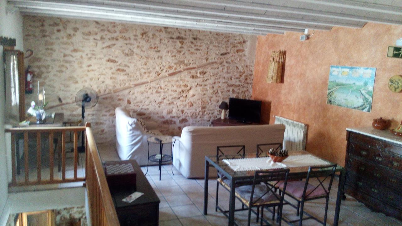 Hôtel Lo Moli De Rosquilles à Masdenverge Extérieur photo