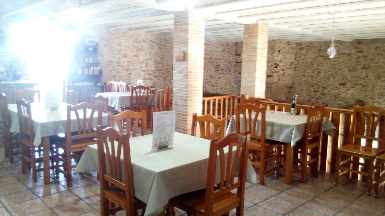 Hôtel Lo Moli De Rosquilles à Masdenverge Extérieur photo
